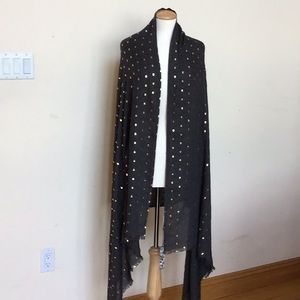 @PRINTED VILLAGE WIDE AND LONG WRAP.